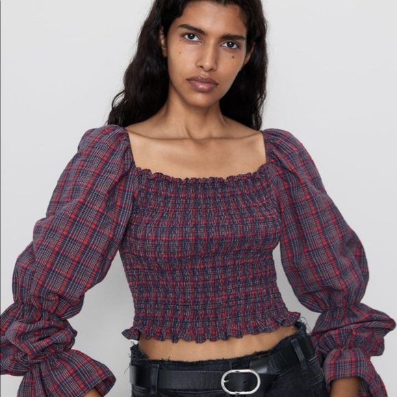 Zara Plaid Blue & Red.  Crop Top - Picture 3 of 10
